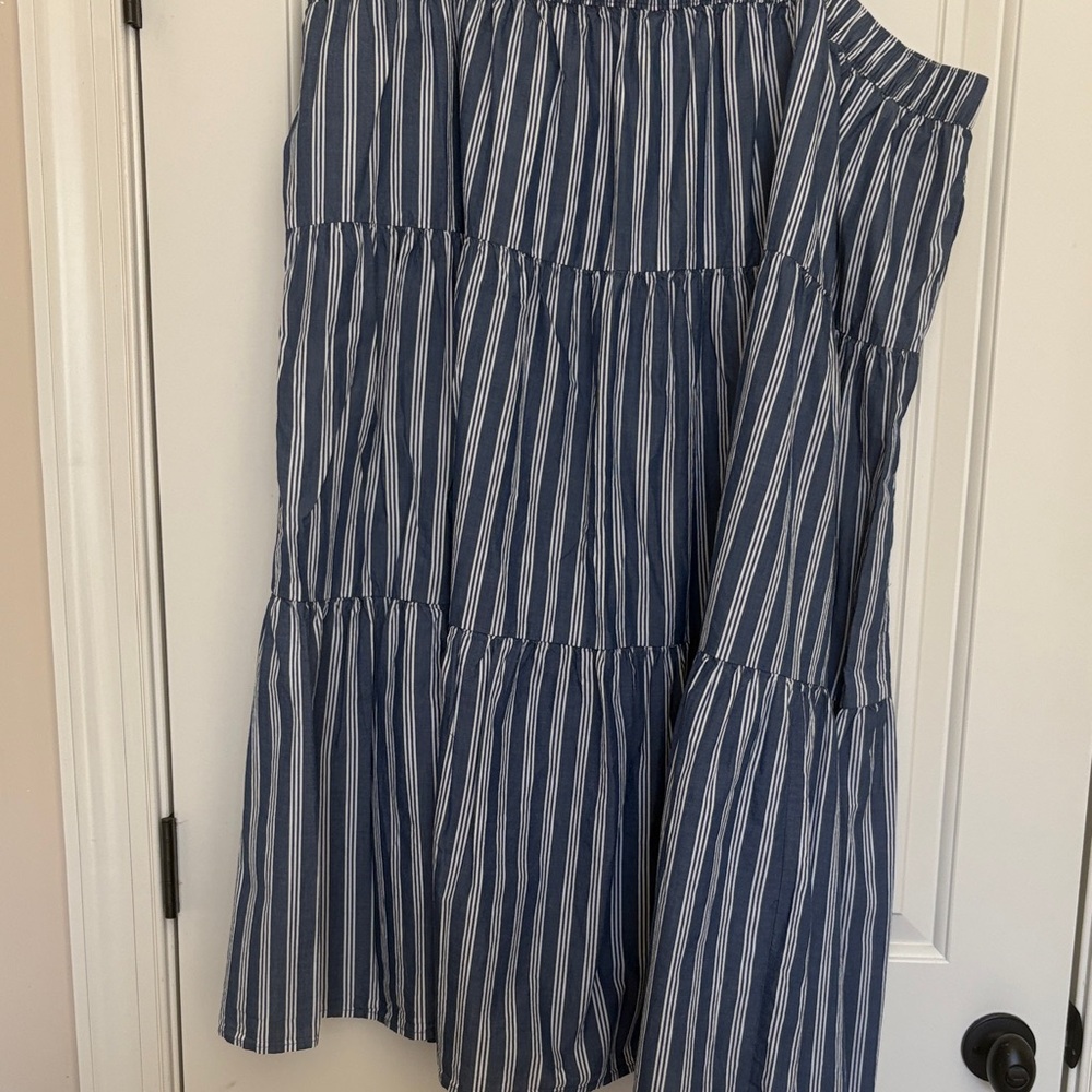 Old Navy Blue and White Striped A-Line Skirt